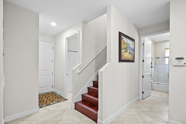 view of tiled entryway