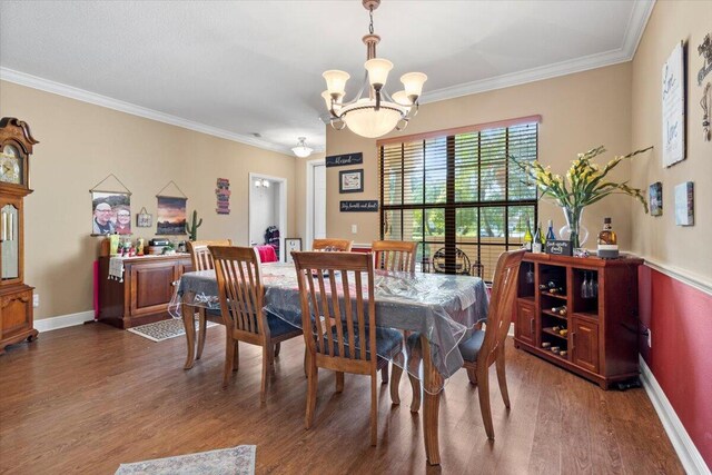 sunroom with ceiling fan and french doors