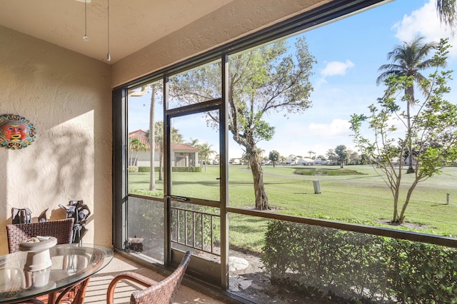 view of sunroom / solarium