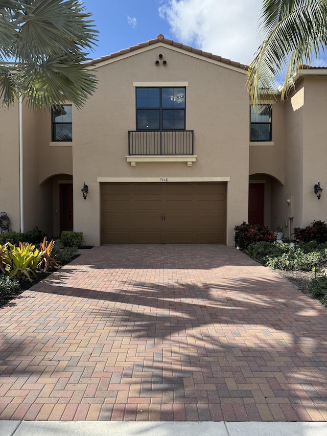 view of front of home with a garage