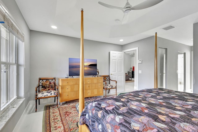 bedroom featuring ceiling fan