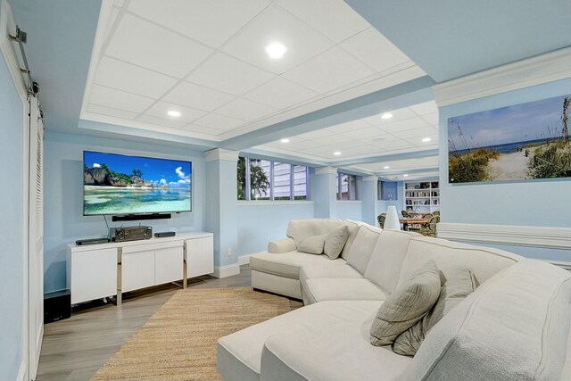 2505 S Ocean Blvd Unit 402, Palm Beach, FL 33480 - living room featuring baseboards, recessed lighting, and wood finished floors
