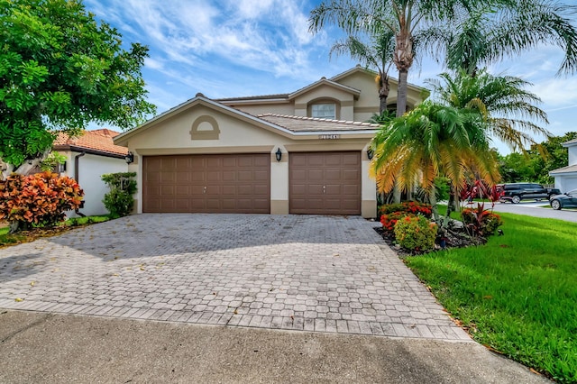 view of front of home featuring a garage