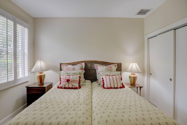 bedroom with a closet