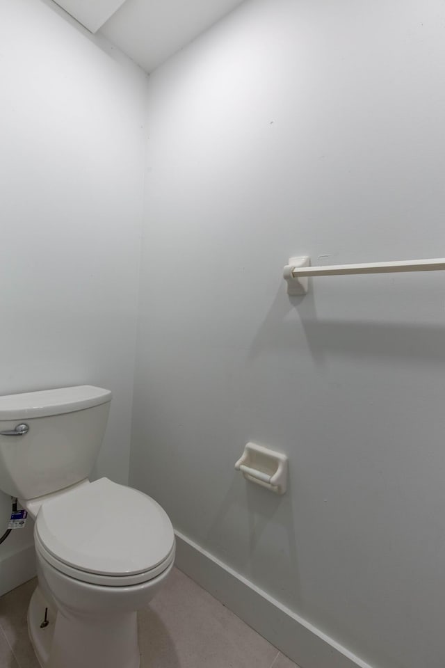 bathroom featuring toilet