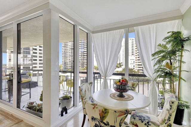 view of sunroom / solarium