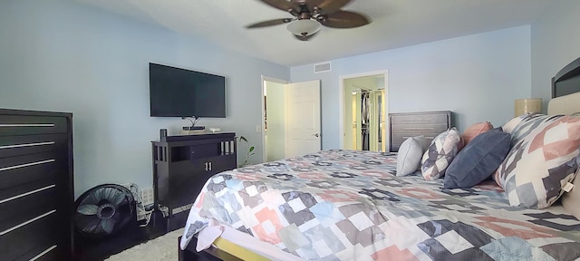 bedroom with ceiling fan