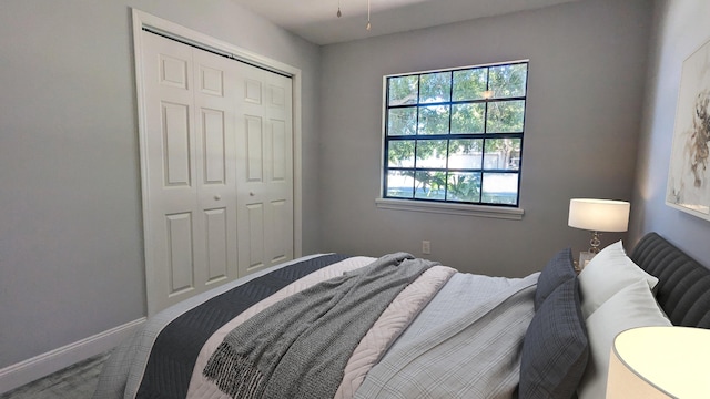 bedroom with a closet