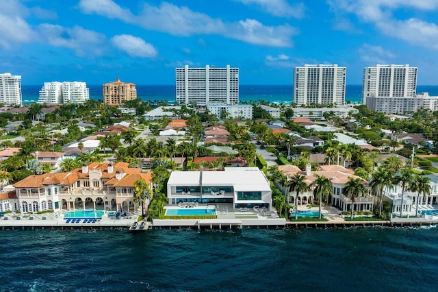 bird's eye view featuring a water view