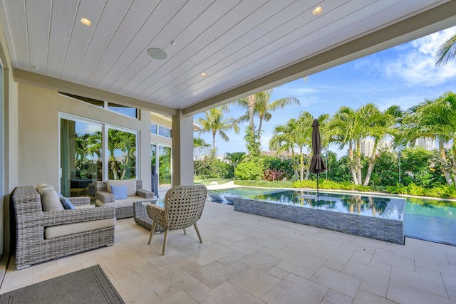 view of patio / terrace featuring an outdoor hangout area