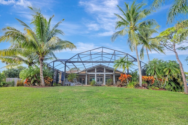 view of yard featuring a lanai