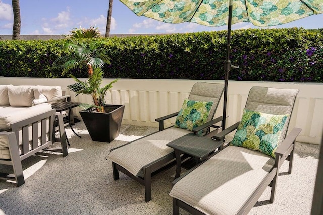 view of patio / terrace featuring outdoor lounge area