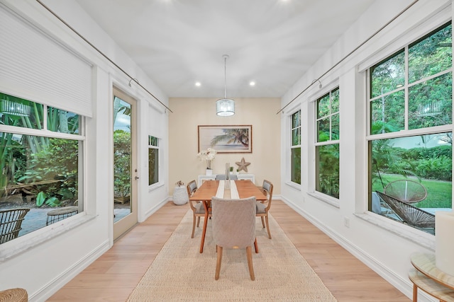 view of sunroom / solarium