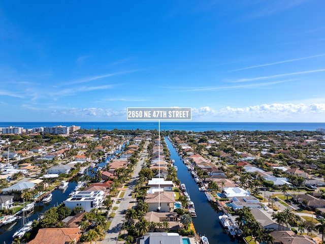 bird's eye view featuring a water view