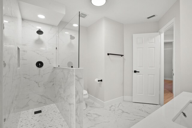 unfurnished bedroom featuring a closet, light hardwood / wood-style flooring, ceiling fan, and crown molding