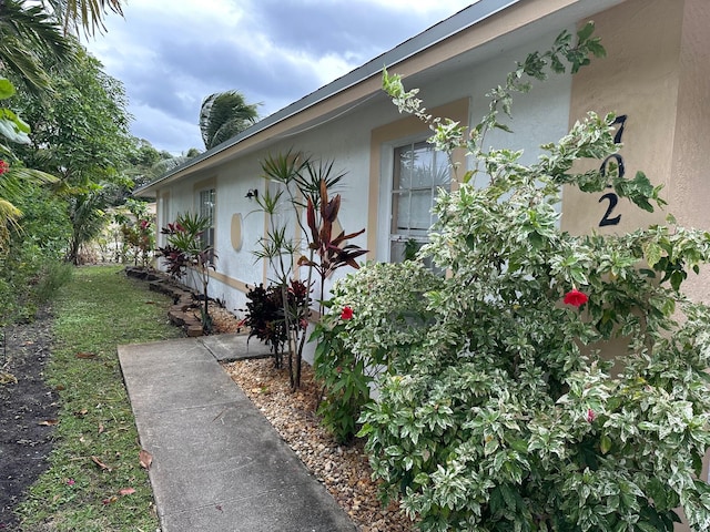 view of home's exterior