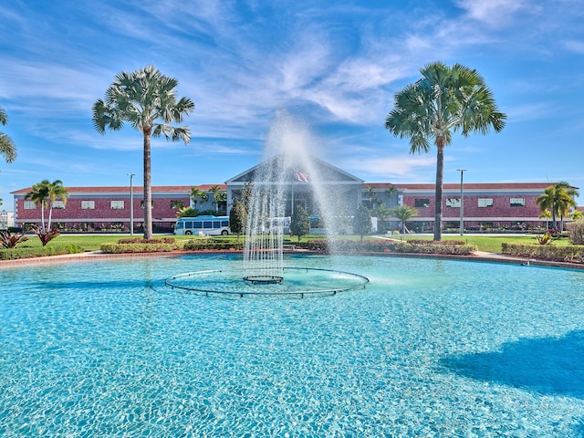 view of swimming pool