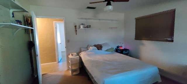 bedroom featuring ceiling fan