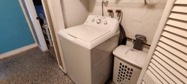 laundry room featuring washer / clothes dryer