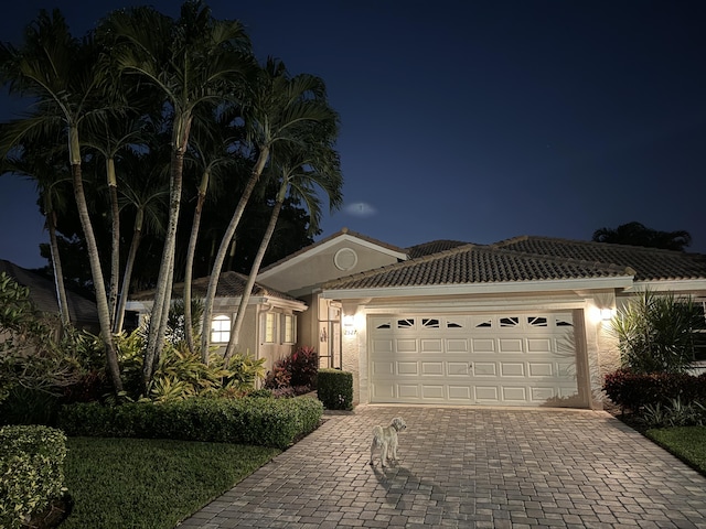 view of front facade with a garage