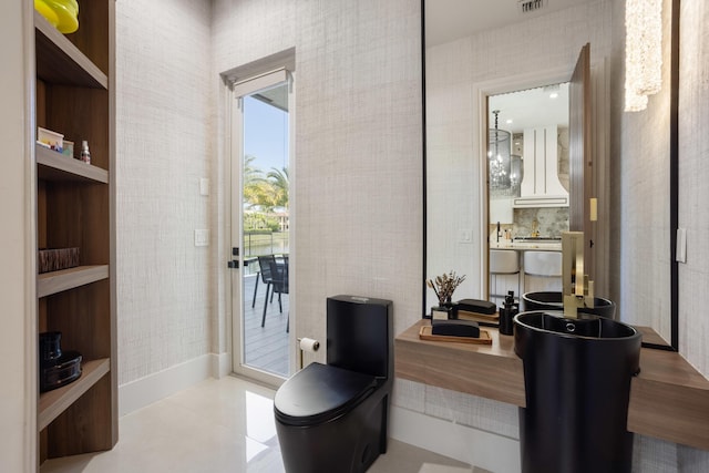 bathroom featuring visible vents