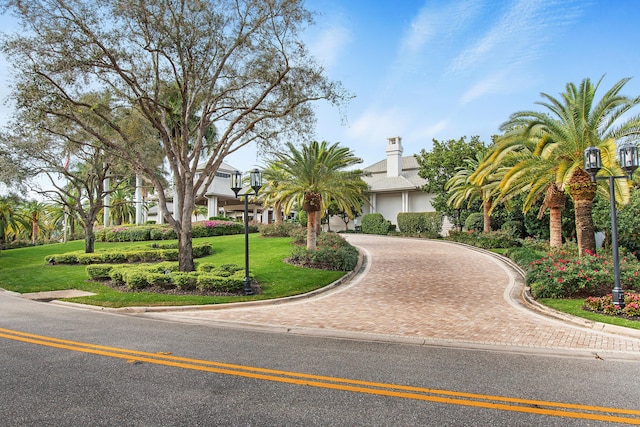 view of front of home with a front yard