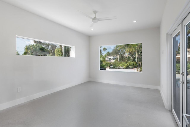 empty room with ceiling fan