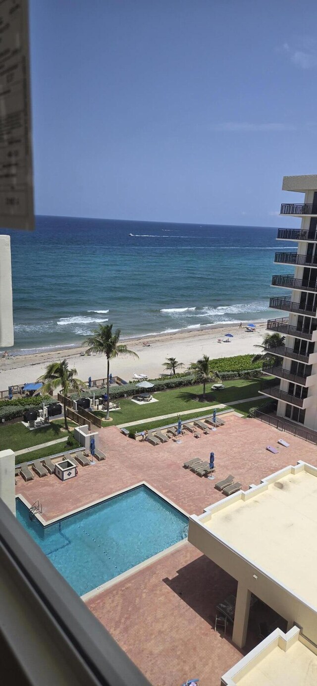 1149 Hillsboro Mile Unit 908, Hillsboro Beach, FL 33062 - community pool with view of water and beach