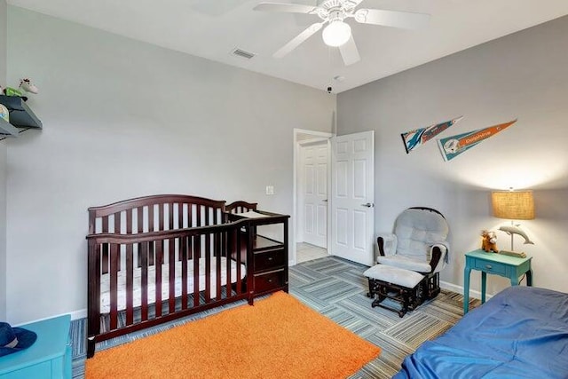 bedroom featuring ceiling fan