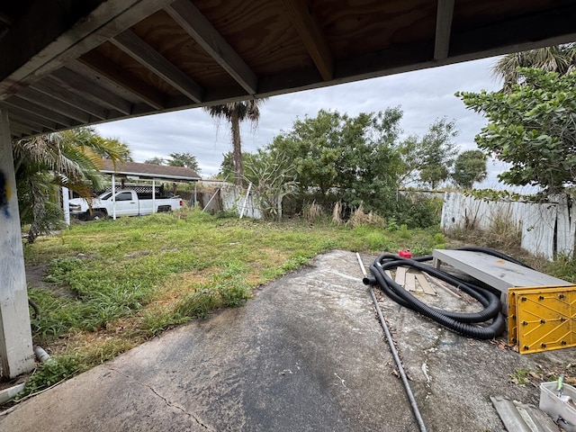 view of yard featuring a carport