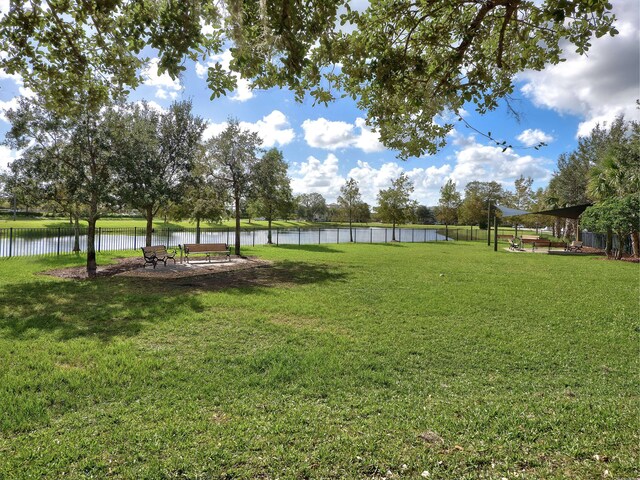 view of yard featuring a water view