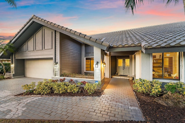 view of front facade with a garage