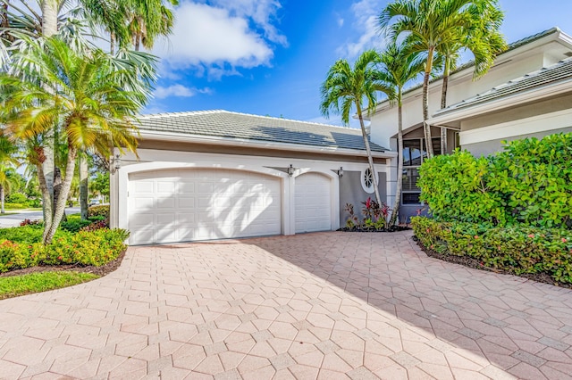 view of front of house featuring a garage