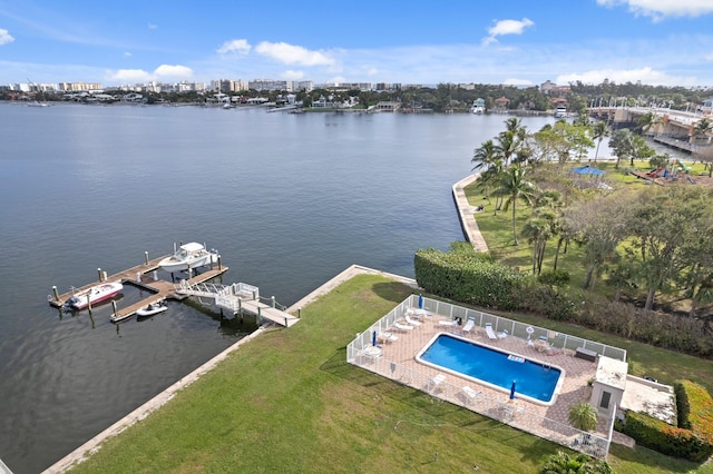 bird's eye view featuring a water view