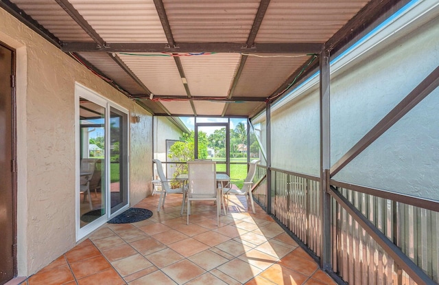 view of unfurnished sunroom