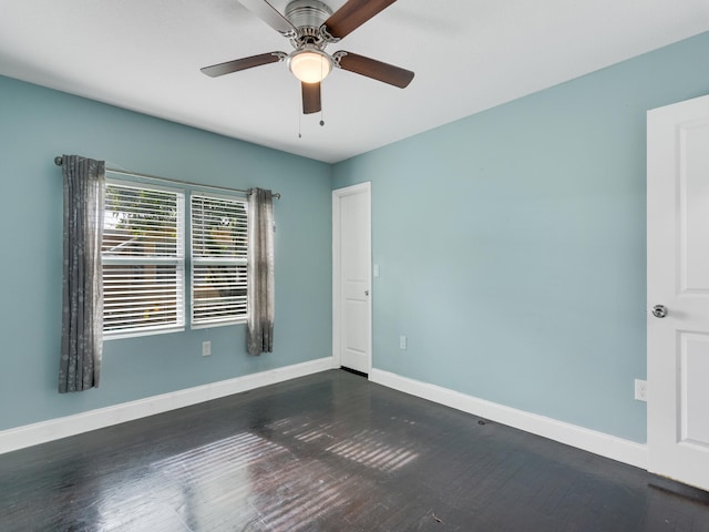 unfurnished room featuring ceiling fan