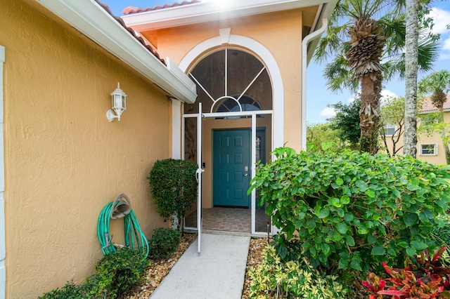 view of entrance to property