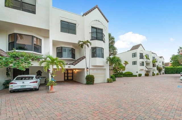 view of front of house with a garage