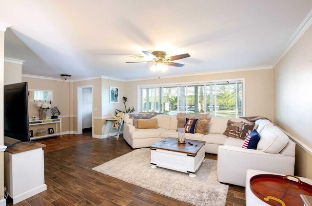 living room featuring ceiling fan and crown molding