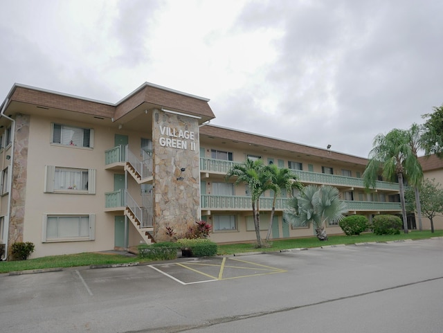 view of building exterior