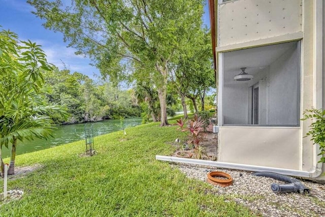 view of yard featuring a water view