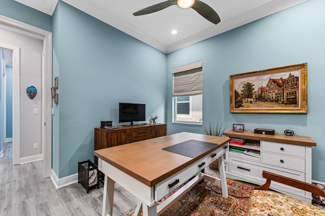 office area featuring ceiling fan, light hardwood / wood-style floors, and crown molding