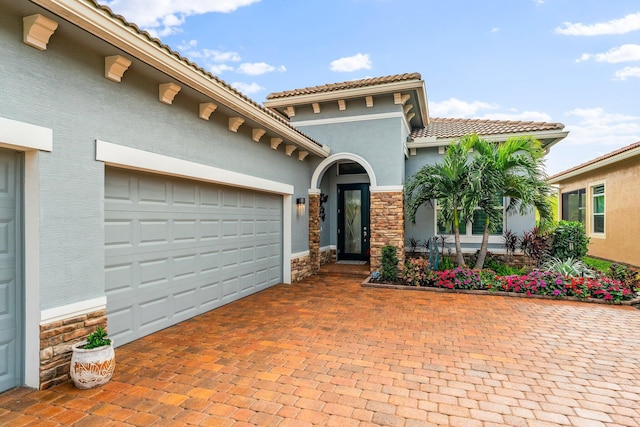 view of front of house with a garage