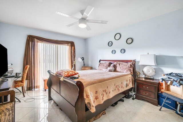 bedroom with ceiling fan