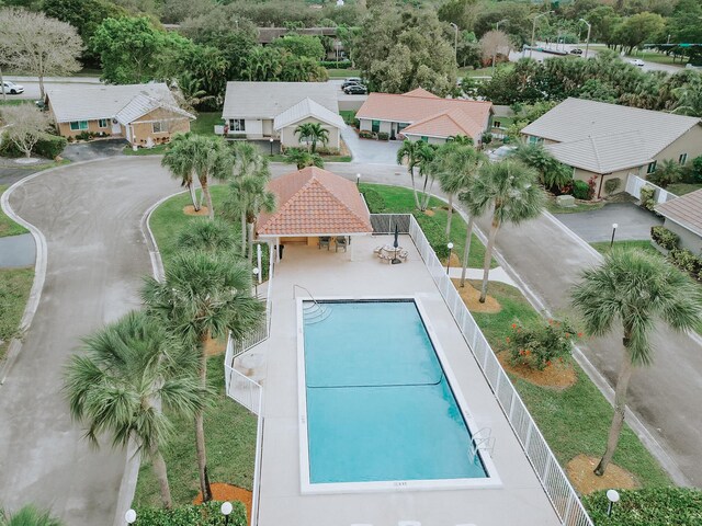 402 Shadow Wood Ln, Coral Springs, FL 33071 - view of pool