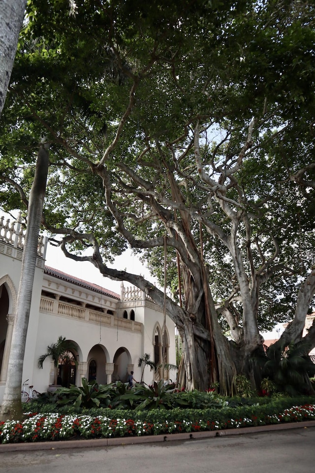 view of building exterior