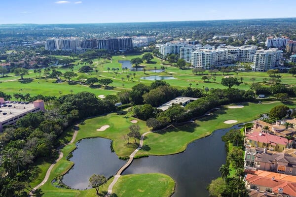bird's eye view featuring a water view