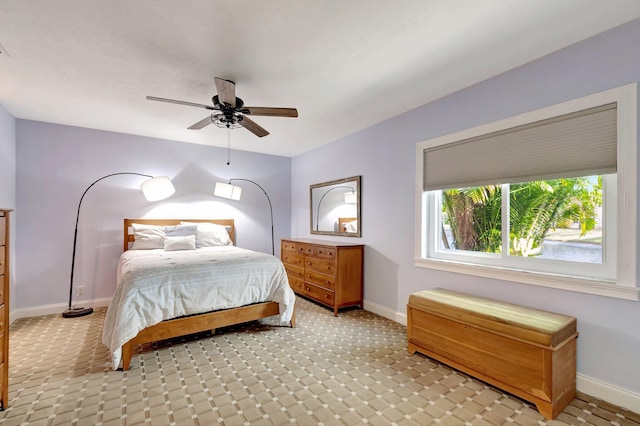 bedroom with ceiling fan