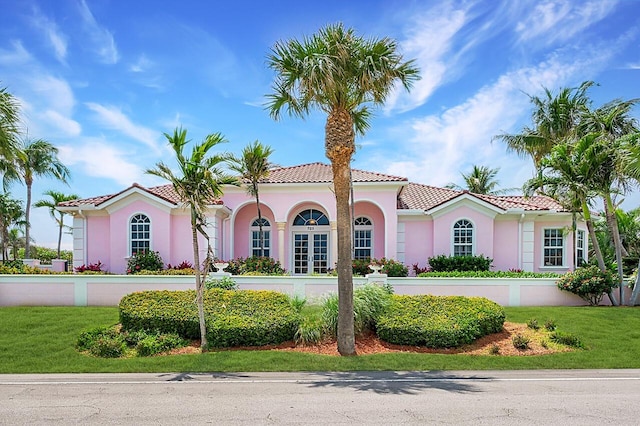 view of mediterranean / spanish home