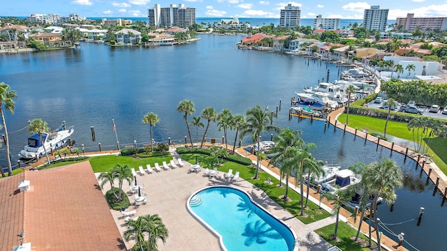 bird's eye view with a water view